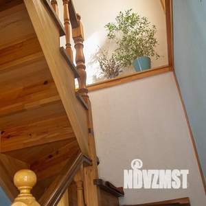 Дом 44м&sup2;, 2-этажный, посуточно, 