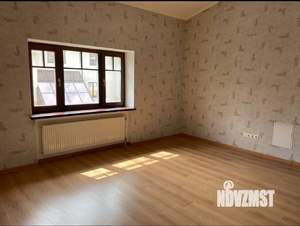 Таунхаус 186м&sup2;, 4-этажный, на длительный срок, 