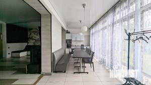 Дом 200м&sup2;, 2-этажный, посуточно, 