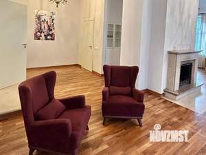 Таунхаус 331м², 2-этажный, на длительный срок, 