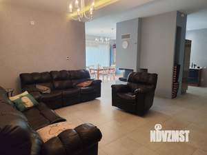 Дом 285м², 2-этажный, на длительный срок, 