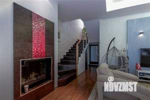 Дом 250м², 3-этажный, на длительный срок, 