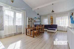 Таунхаус 176м², 3-этажный, на длительный срок, 