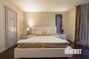 Коттедж 300м², 2-этажный, на длительный срок, 