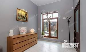 Дом 250м&sup2;, 3-этажный, на длительный срок, 