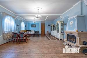 Дом 400м², 2-этажный, на длительный срок, 