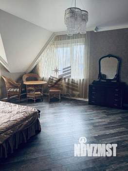 Дом 200м², 2-этажный, на длительный срок, 