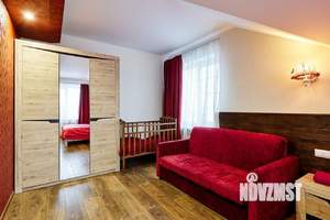 Коттедж 210м², 2-этажный, на длительный срок, 