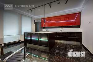 Дом 300м&sup2;, 2-этажный, на длительный срок, 