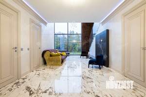 Коттедж 300м², 2-этажный, на длительный срок, 