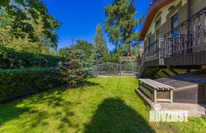 Таунхаус 135м², 3-этажный, на длительный срок, 