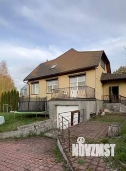 Дом 200м², 2-этажный, на длительный срок, 