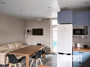 Дом 210м&sup2;, 2-этажный, посуточно, 