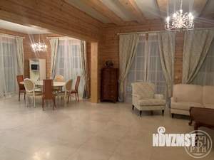 Дом 256м&sup2;, 2-этажный, на длительный срок, 