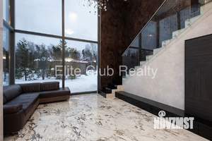 Коттедж 287м&sup2;, 2-этажный, на длительный срок, 