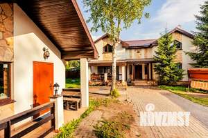 Дом 235м², 2-этажный, посуточно, 