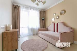 Таунхаус 118м&sup2;, 3-этажный, на длительный срок, 