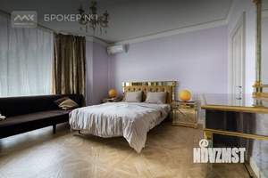 Дом 300м², 2-этажный, на длительный срок, 