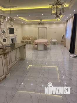 Коттедж 430м², 2-этажный, на длительный срок, 