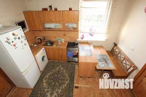 Дом 120м², 2-этажный, на длительный срок, 