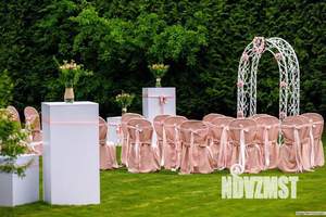 Дом 650м&sup2;, 3-этажный, посуточно, 