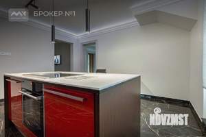 Дом 300м², 2-этажный, на длительный срок, 