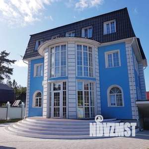 Дом 750м², 3-этажный, посуточно, 