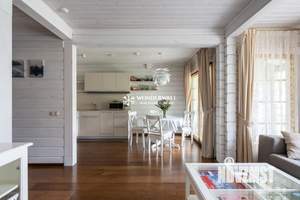 Таунхаус 120м², 2-этажный, на длительный срок, 