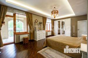Коттедж 430м², 3-этажный, на длительный срок, 