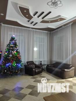 Дом 300м², 3-этажный, посуточно, 