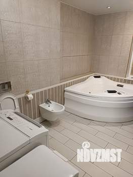 Дом 200м², 2-этажный, посуточно, 