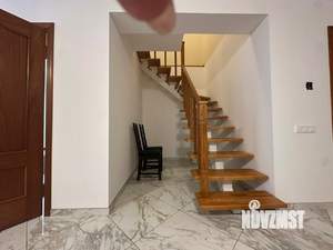 Коттедж 150м&sup2;, 2-этажный, на длительный срок, 