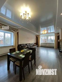 Коттедж 250м², 2-этажный, на длительный срок, 