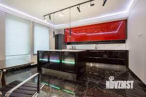 Коттедж 300м², 2-этажный, на длительный срок, 