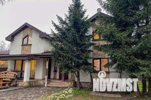 Дом 240м², 2-этажный, посуточно, 