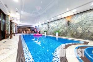 Дом 1000м&sup2;, 2-этажный, посуточно, 