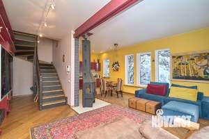 Дом 140м², 2-этажный, на длительный срок, 