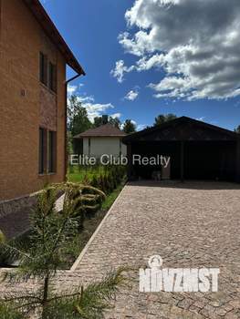 Коттедж 245м&sup2;, 2-этажный, на длительный срок, 