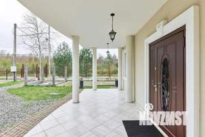 Дом 144м², 2-этажный, на длительный срок, 