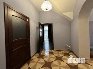 Дом 140м², 2-этажный, посуточно, 