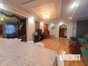 Дом 220м², 2-этажный, посуточно, 