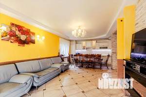 Дом 236м², 2-этажный, посуточно, 