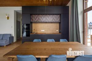 Дом 207м², 2-этажный, на длительный срок, 