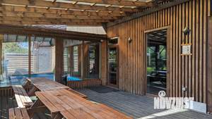 Дом 600м², 3-этажный, посуточно, 