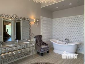 Дом 560м², 3-этажный, на длительный срок, 