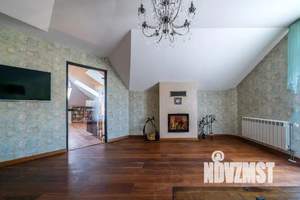 Дом 220м&sup2;, 3-этажный, посуточно, 