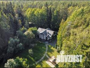 Коттедж 242м², 2-этажный, на длительный срок, 