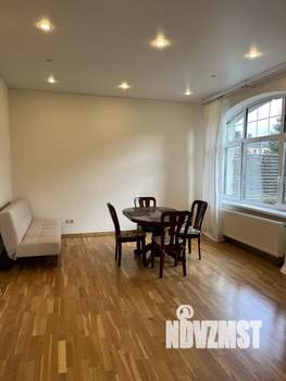 Таунхаус 160м², 3-этажный, на длительный срок, 