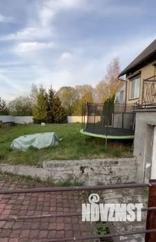 Дом 200м², 2-этажный, на длительный срок, 