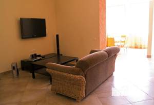 Таунхаус 155м², 3-этажный, на длительный срок, 